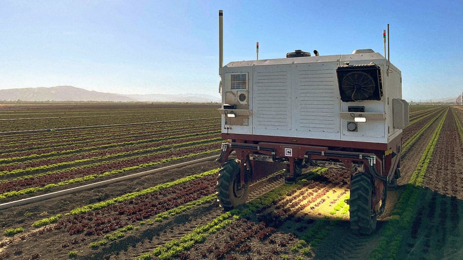 Robô agrícola mata ervas daninhas com laser